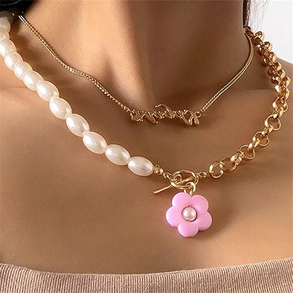 

pendant necklaces hangzhi 2021 2pcs/set resin flower pearl ot buckle metal clavicle necklace geometric for women girls party jewelry, Silver