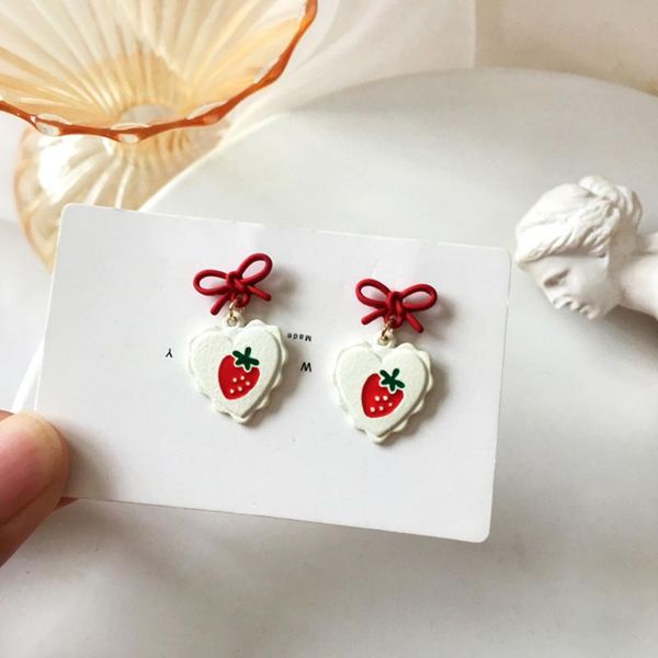 

stud fashionable sweet lovely fruit strawberry earring creative design the elegant temperament of women jewelry gifts, Golden;silver