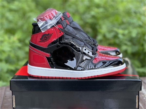 

2021 authentic 1 high og basketball shoes 1s bred patent black white varsity red metallic red man woman outdoor sports sneakers with box, Red;white