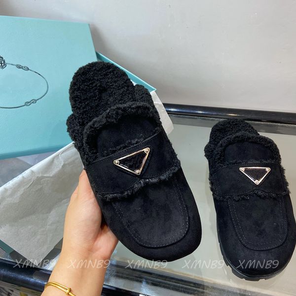 

2021 triangle wool slippers autumn and winter latest ladies leather casual flat shoes designers luxurys comfortable fashion scuffs, Black