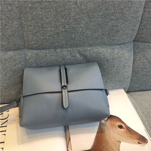 

design hand 2021 new soft cow shoulder crossbody dual purpose multi-layer head pure leather women's bag timx