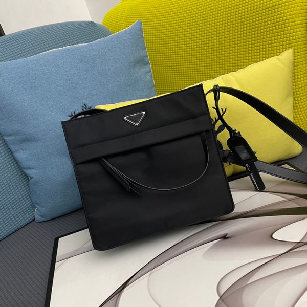 

fashions men's women's bag the listing factory direct sales bag shoulder bags retro casual all-match classic style luxury clutch b