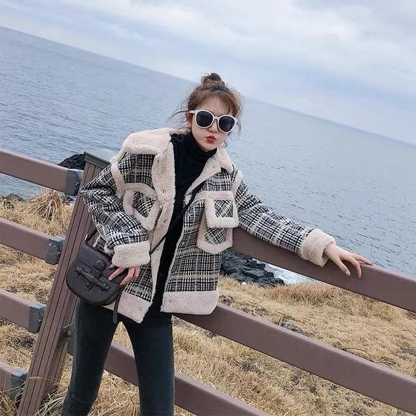 

women's fur & faux 2021 winter stitching plaid sweet coat for women vintage plush short lamb wool jacket plus size preppy fashion style, Black