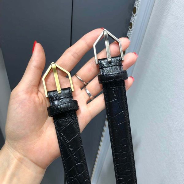 

mens belt 2021 2cm and 3cm fashion women luxurys men designers belts classic belt with box real leather production the factory source 020 81, Black;brown