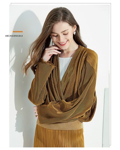 

dresses miyake fold double v-neck long sleeve fashionable pullover coat, White