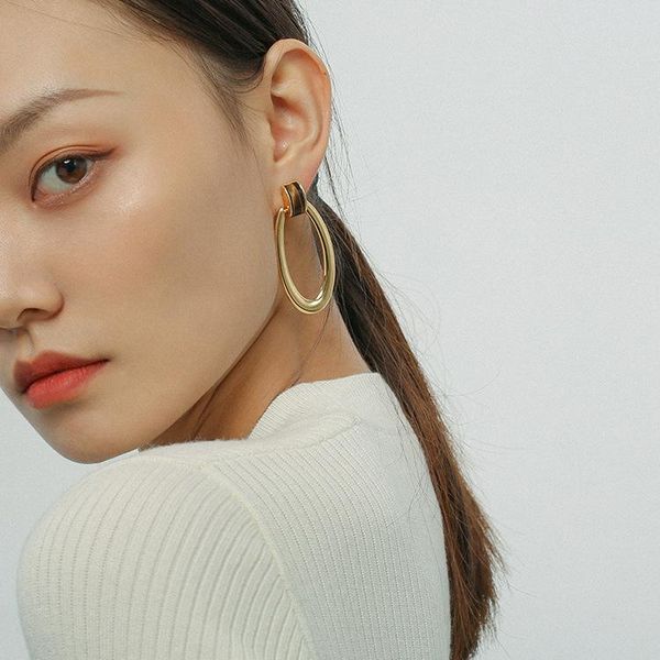 

dangle & chandelier 2021 fashion electroplating oval french retro simple geometric big circle without pierced female models, Silver