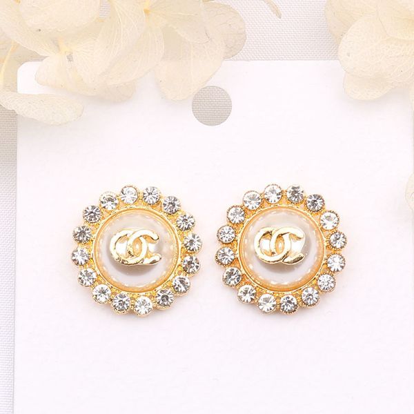 

high level small earrings women's sunflower earrings versatile inlaid small fragrance imitation pearlvkwpx, Golden