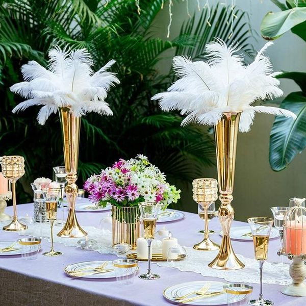 

candle holders 50cm tall 12pcs)manufacturer supplier gold ostrich feathers stand table centerpieces for wedding decoration qq352