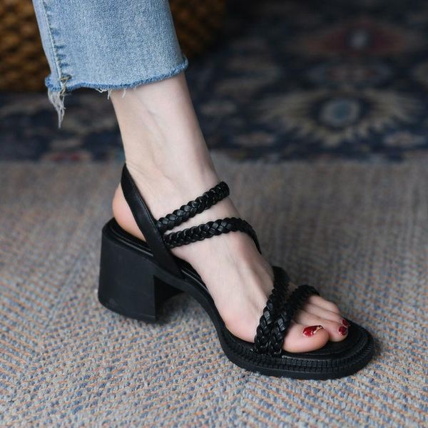 

sandals one-strip women's mid-heel 2021 fashion thick-heeled roman shoes, Black