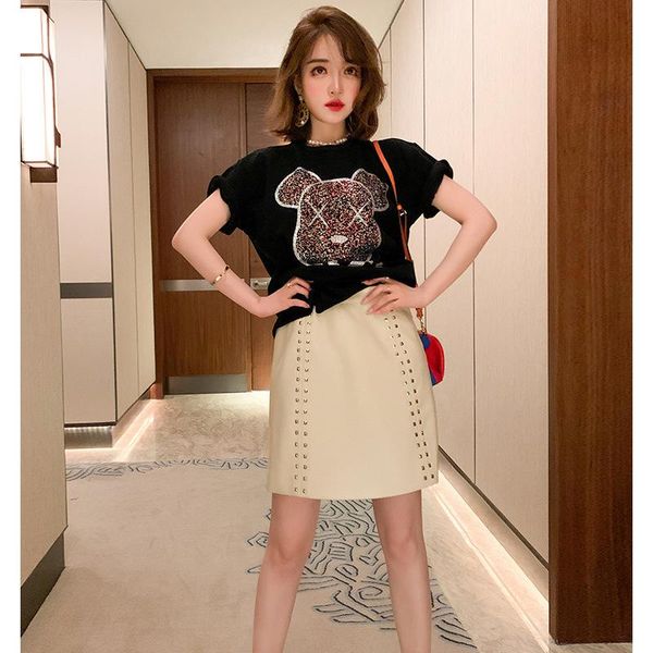 

short-sleeved round neck rhinestone t-shirt with a word pu half skirt suit female 2021 spring two piece dress, White