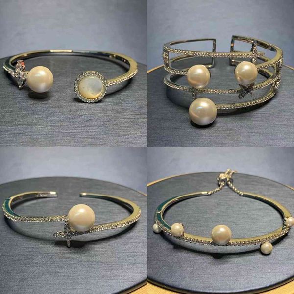 

a white fritillaria pearl open bracelet female star cruciform three circle batch, Golden;silver
