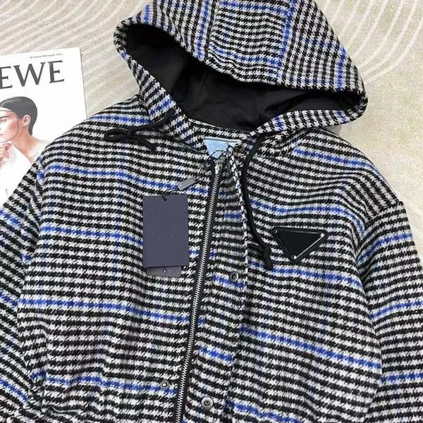 

2023 fashion personality original design women's jacket bright silk tweed coat retro elegant street wear casual jackets, Black;brown