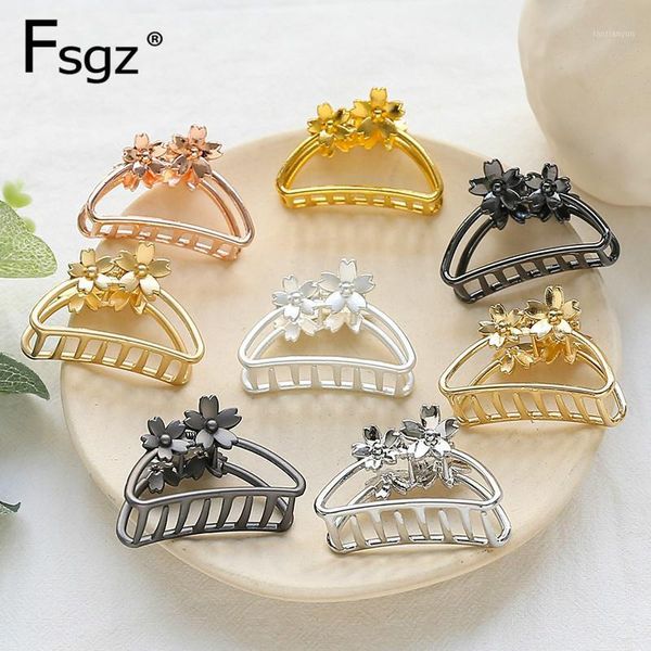 

4.2cm metal crabs for hair vintage flower hollow out claw clips styling clamps concise catching ponytail holders1