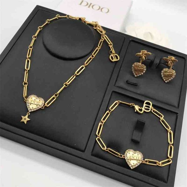 

75% off outlet online family's new letter bracelet necklace in 2021, Golden