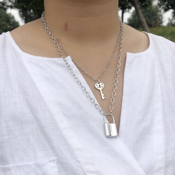 

factory wholesale new key lock multi-layer necklace feminine style versatile collar chain n617 party gift