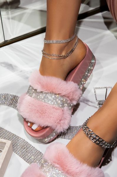 

2021 luxury designer women fur rhinestone slippers platform wedges heel solid fluffy furry slides outside shoes ladies, Black
