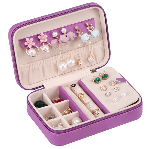 

2021 new simple and portable jewlery box ear stud storage box ring casket beauty gift, Black;white