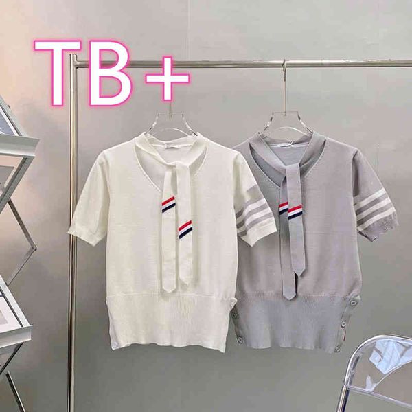 

2022 factory wholesale new + summer fashion four bar college tie short sleeve v-neck slim women's t-shirt, White