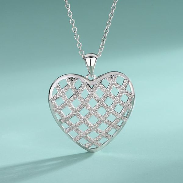 

chains s925 sterling silver hollow out heart-shaped love necklace europe and the united states fashion ladies secklace clavicle chain
