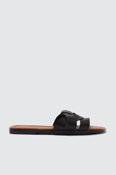 

black women's slippers 2021