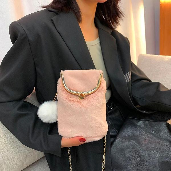 

waist bags autumn furry messenger shoulder bag for women 2021 fashion trendy ladies plush handbag thick strap female phone purse