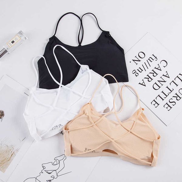 

one piece no steel ring ice silk mark backing with breast cushion, beautiful wrapped chest, cross versatile bra, White