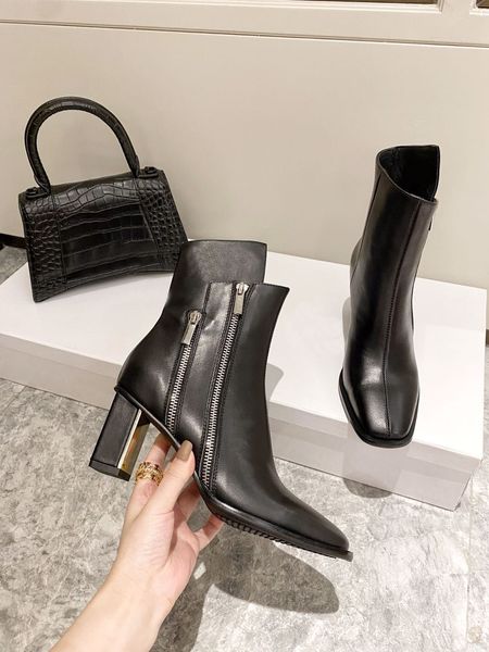 

21ss designer women's autumn and winter style short boots, unique square toe design, double zipper bootss, electroplating combination 6, Black