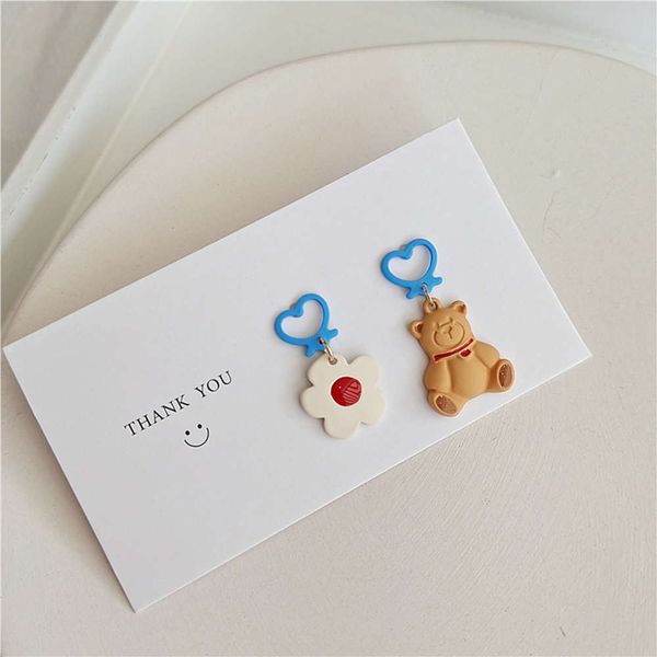 

asymmetric earrings female cartoon simple temperament contrast color lovely flower