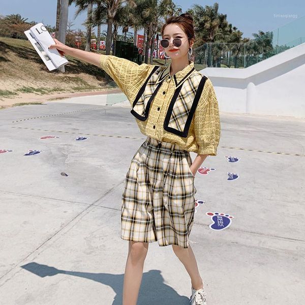 

women's tracksuits shirt plaid shorts suit summer 2021 korean casual retro hong kong style wear two-piece, Gray