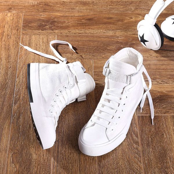 

240q casual shoes multilateral men korean casual canvas plate hook gesp small white fashion sports shoes igrj, Black