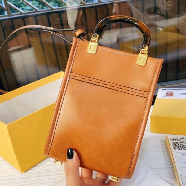 

evening bags 2021 ladies high-end luxury mini shoulder bag clutch handbag well-known designer leather pu mobile phone