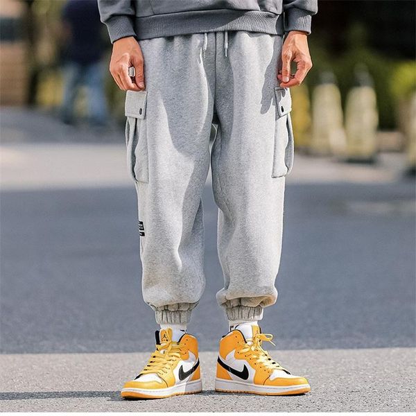 

men's pants overalls 2021 autumn winter retro casual three-dimensional pocket high street leggings, Black