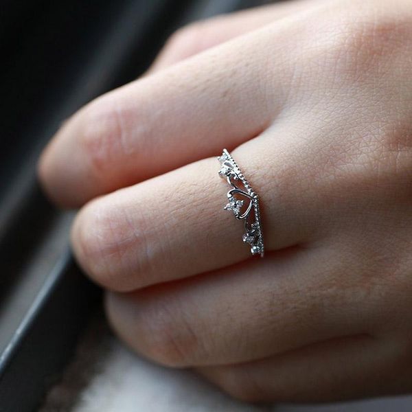 

cluster rings zhouyang crown ring for women vintage princess hollow out love heart silver color finger fashion jewelry gifts kbr299, Golden;silver