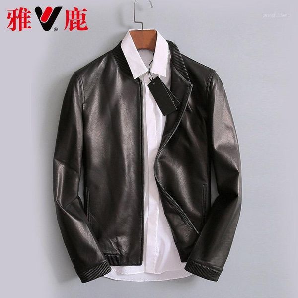 

men's leather & faux yaloo/deer and 2021 sheep skin men single jacket baseball uniform collar short fur coat, Black