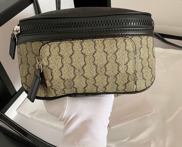 

High-quality high-end leather selling men's sports bag casual shoulder 23*11.4*6cm