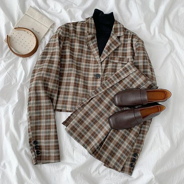 

two piece dress women's plaid fashion two-piece suit autumn and winter 2021 collar jacket + pleated high waist skirt, White