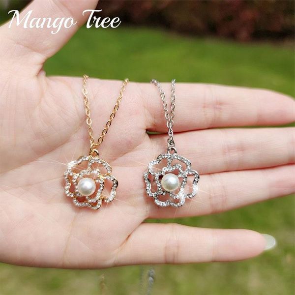 

chains 2021 exquisite charm necklace for women rose hollow zircon female pendant romantic gift fashion jewelry, Silver