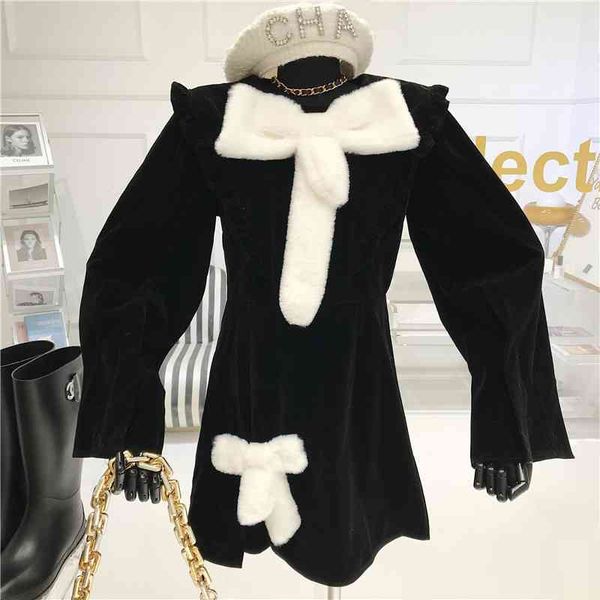 

red women spring 2021 niche stuffed candy great bow lotus collar bubble sleeve dress of velvet, Black;gray