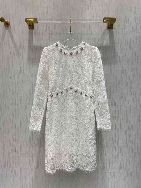 

dress miao jia's pearl button lace in early autumn, White;black