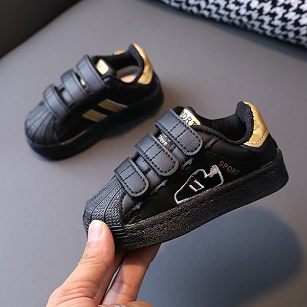 

2021 child first walkers fashion black new flat shoes for girls boys breathable little baby study walk running shoes casual plush children t