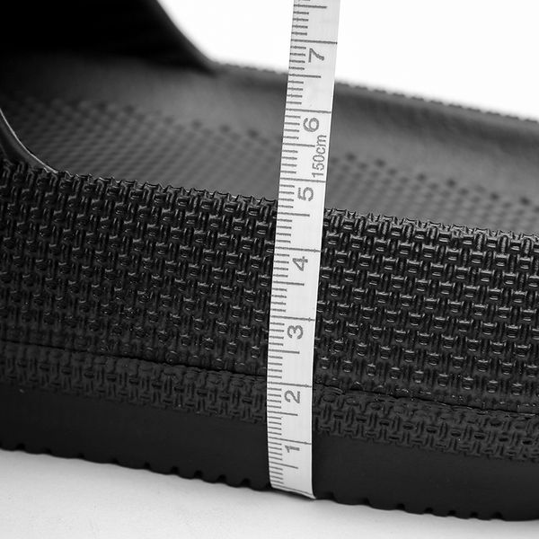 

summer 2021 sandals cross-border couple flip flops fashion casual thick-soled beach slippers for mens and womens oversized black code: 38hy-