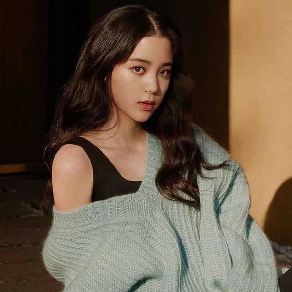 

ouyang nana's same underwear with no trace and beautiful back, Black;white