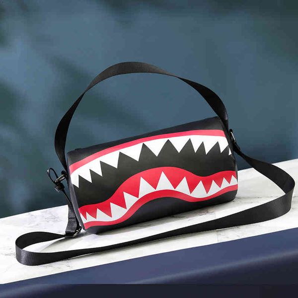 

handbags bags 2022 men's shark cylinder single shoulder leisure messenger pu leather street fashion, Black;red