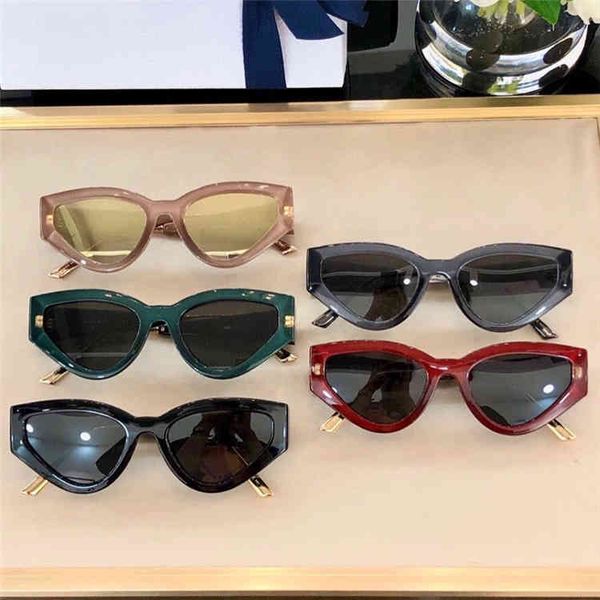 

factory outlet ins eye catstyle1 same face small anti ultraviolet, White;black