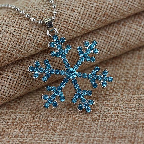 

pendant necklaces and snow, snowflake, christmas, women's necklace, sweater chain, Silver