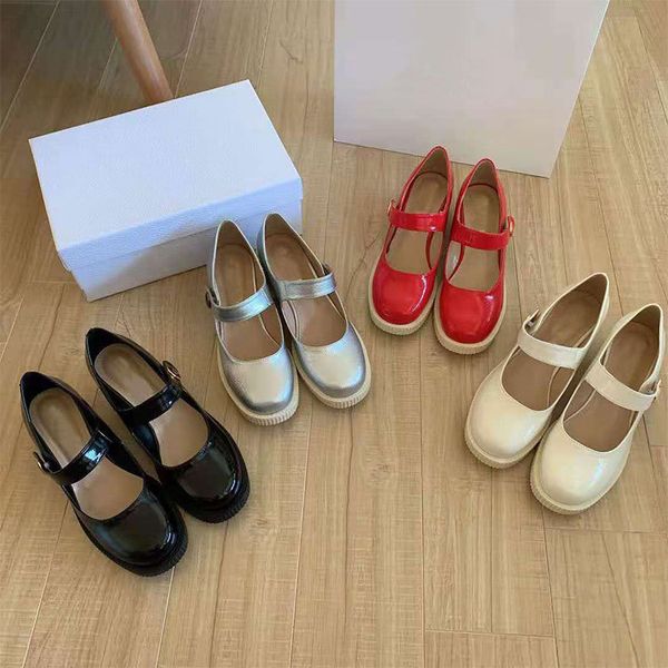 

family thick heel one line belt mary jane shoes 2021 new summer fashion small sole medium, Black