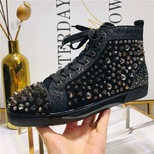 

[with box] designer casual shoes mix no limit men s flat high-luxury black shell stud spikes red bottom sneakers