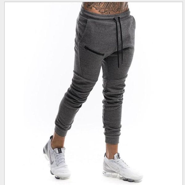 

the sports and fitness trousers for men's elastic close-fitting leisure pants will be sent on behalf of each other, Black