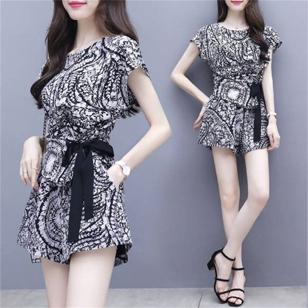 

women's 2022 new trendy loose with foreign style shorts set shows thin and large two-piece set in summer, White
