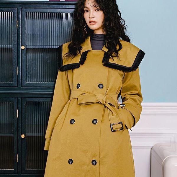 

design sense navy collar women's windbreaker autumn and winter 2021 european american loose medium length coat l trench coats, Tan;black